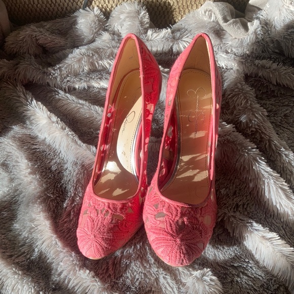 Jessica Simpson pink heels - Picture 2 of 4